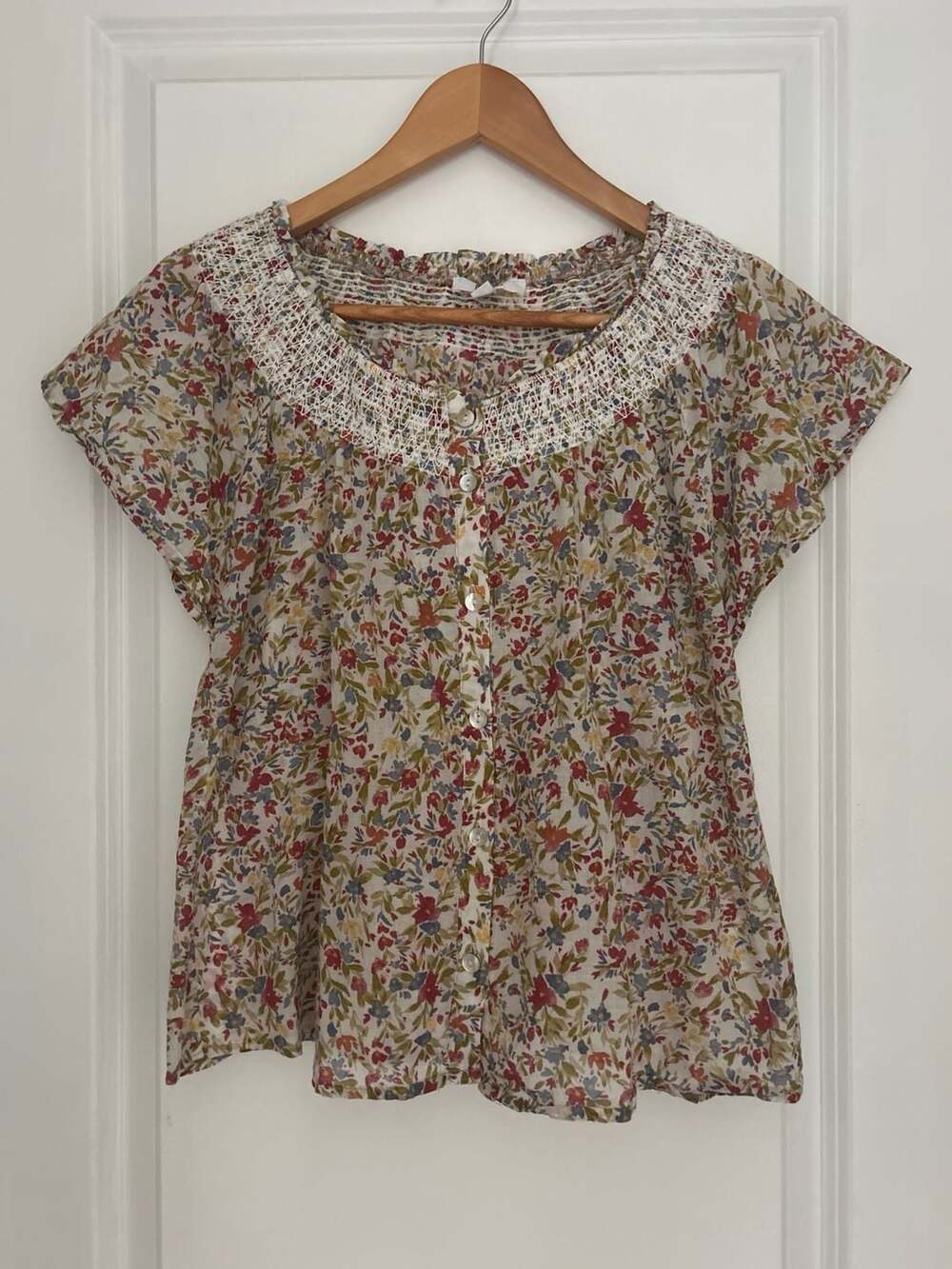 BB Dakota Steve Madden Blouse Womens S Floral Smocked